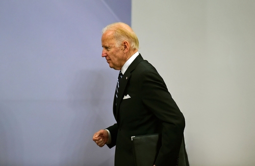 Hawley Asks Biden To Mobilize National Guard To Handle Anti-Israel Protests
